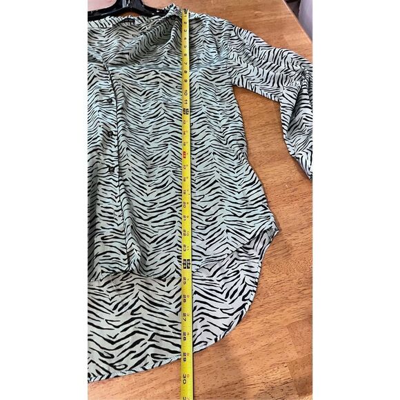 ZARA GREEN ZEBRA PRINT BUTTON DOWN BLOUSE WOMENS SIZE S - Picture 11 of 11